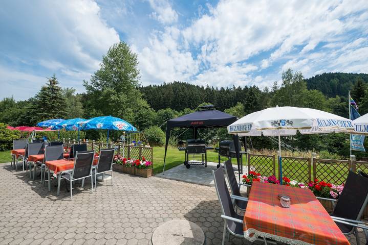 Ferienhaus für 50 Personen, mit Balkon und Garten im Fichtelgebirge - 2
