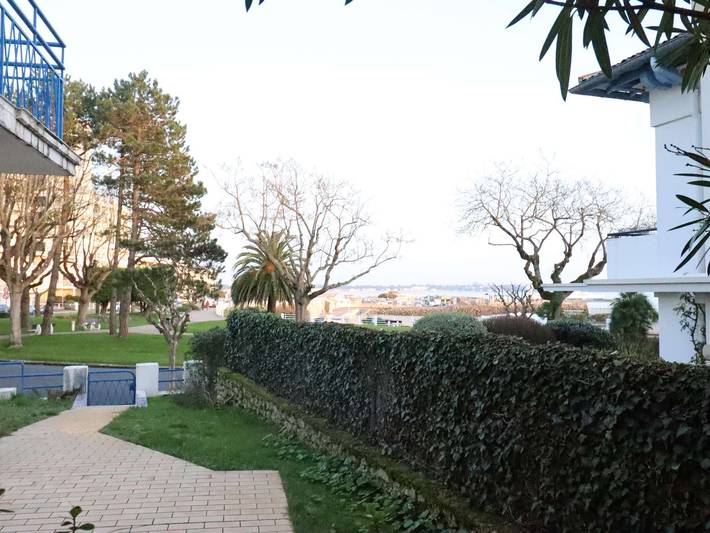 Gîte pour 2 personnes, avec terrasse dans Plage de Foncillon - 2