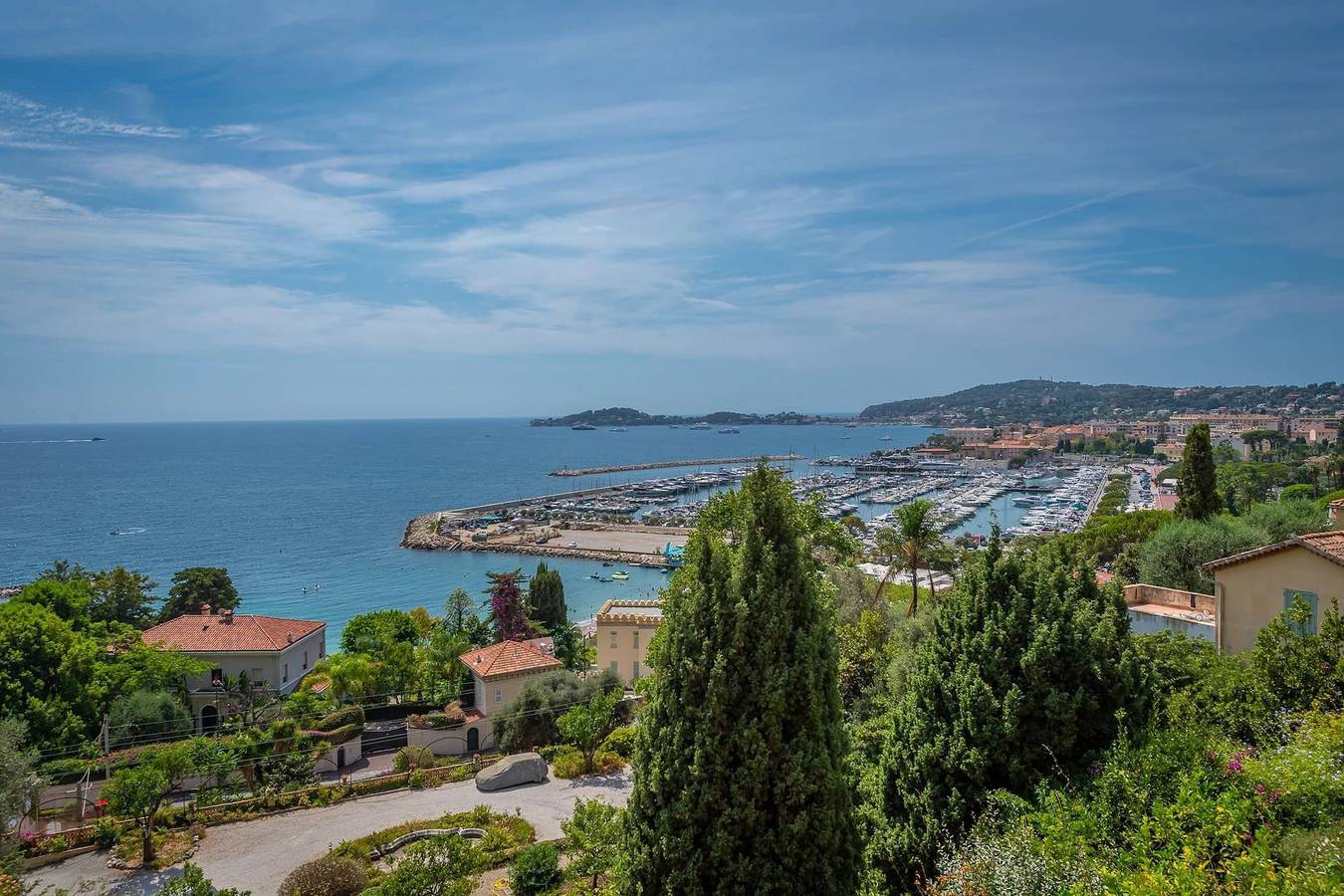 Appartement entier, Torosyan in Beaulieu-sur-Mer, Côte méditerranéenne (France)