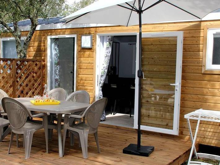 Camping Les chênes - Mobilheim 4 personen - Komfort Plus Klimatisiert - 2 Zi - 4 x 8.20m / Jasmin und Mimosa in Junas, Mittelmeerküste (Frankreich)