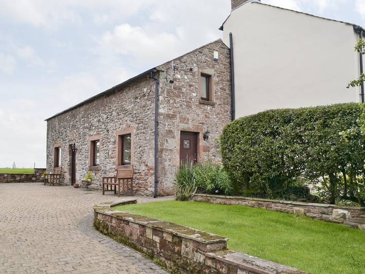 Cottage for 2 people, with garden, with pets in Cumbria