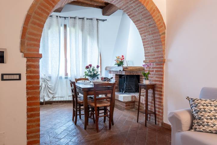 Vakantiewoning voor 2 personen, met uitzicht op het meer en tuin, met huisdier in Provincie Siena