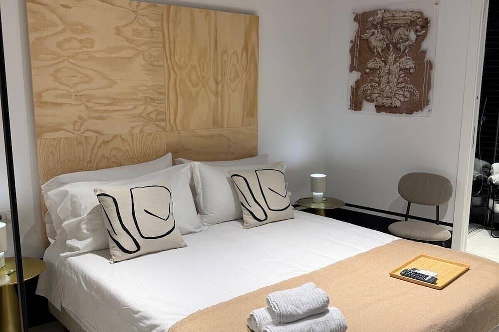 Cozy Room within walking distance of Porta Capuana in Nápoles, Provincia de Nápoles