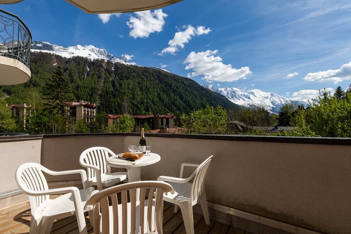 Chalet pour 7 personnes, avec balcon, adapté aux familles dans Argentière