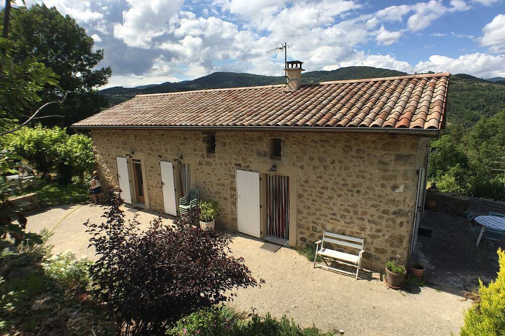 Quiet house in the heart of Ardèche in Lamastre, Parc naturel régional des Monts d'Ardèche