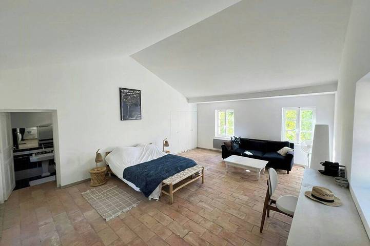 Location de vacances pour 15 personnes, avec piscine et balcon à Boulbon - 3
