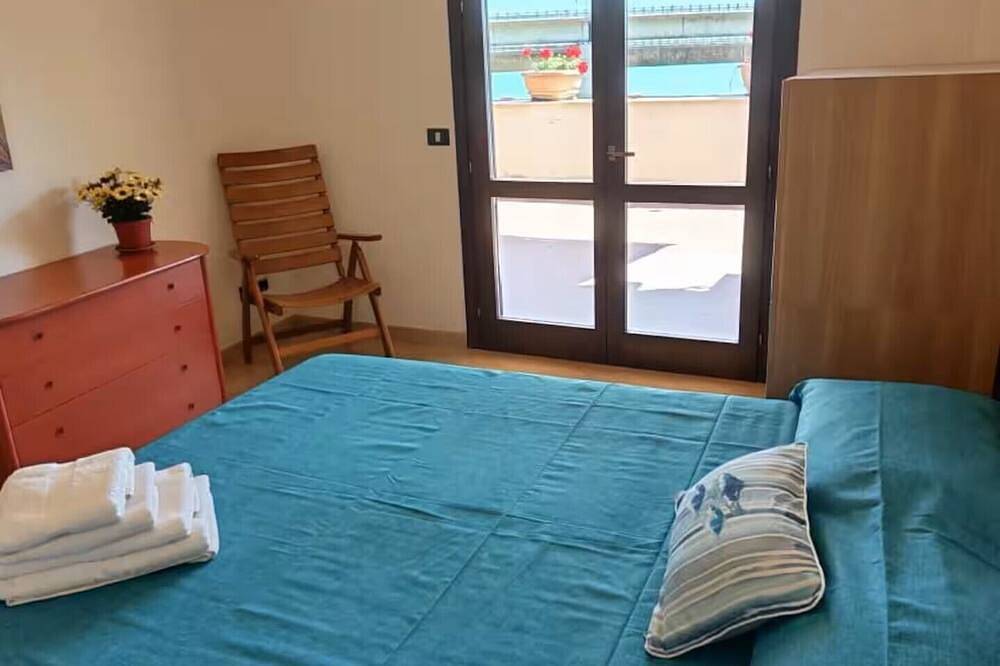 Appartamento intero, Vita Lenta Rallenta, respira, goditi il mare. in Letojanni, Provincia di Messina