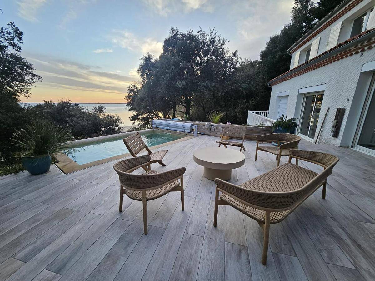 Villa Ilo - devant la plage des Nonnes in Meschers-sur-Gironde, Région de Rochefort