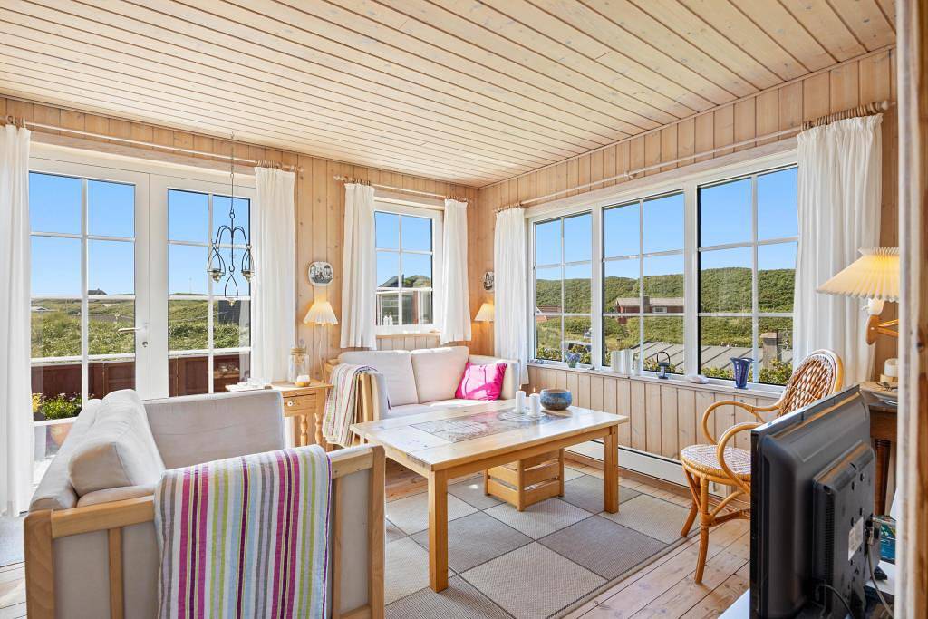 Cosy beach-side holiday home in Søndervig in Søndervig, Holmsland Klit