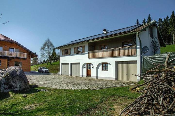 Ferienhaus für 4 Personen, mit Garten in Neureichenau