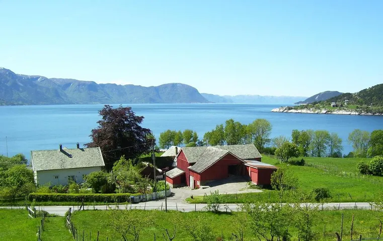 Ferienhaus für 7 Personen, mit Sauna und Terrasse sowie Ausblick - 1