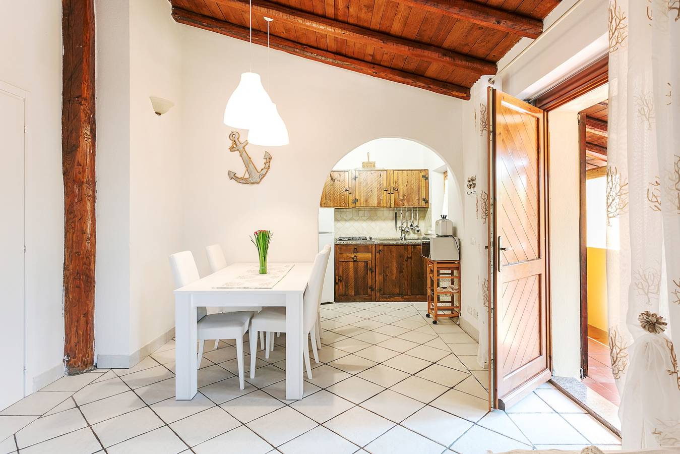 Cabaña cerca de la playa con jardín y terraza in Baja Sardinia, Arzachena