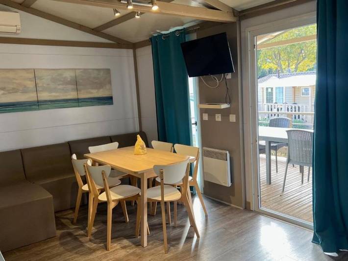 Camping pour 6 personnes, avec piscine et terrasse, animaux acceptés à La Seyne-sur-Mer - 4