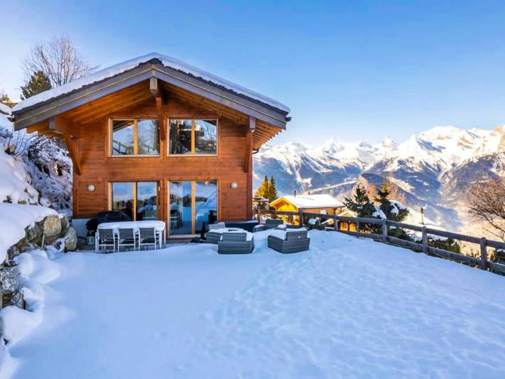 Chalet für 11 Personen, mit Sauna und Garten in Nendaz
