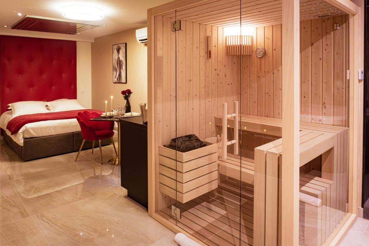 Elégance & Spa - chambre d'hôtes avec sauna et jacuzzi privatif in Mont Blanc, Costa mediterránea (Francia)