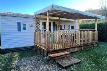 Mobil home pour 4 personnes à Oust
