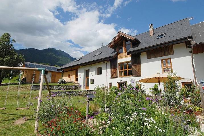Gîte pour 2 personnes, avec jardin et vue, animaux acceptés à Mercury - 2