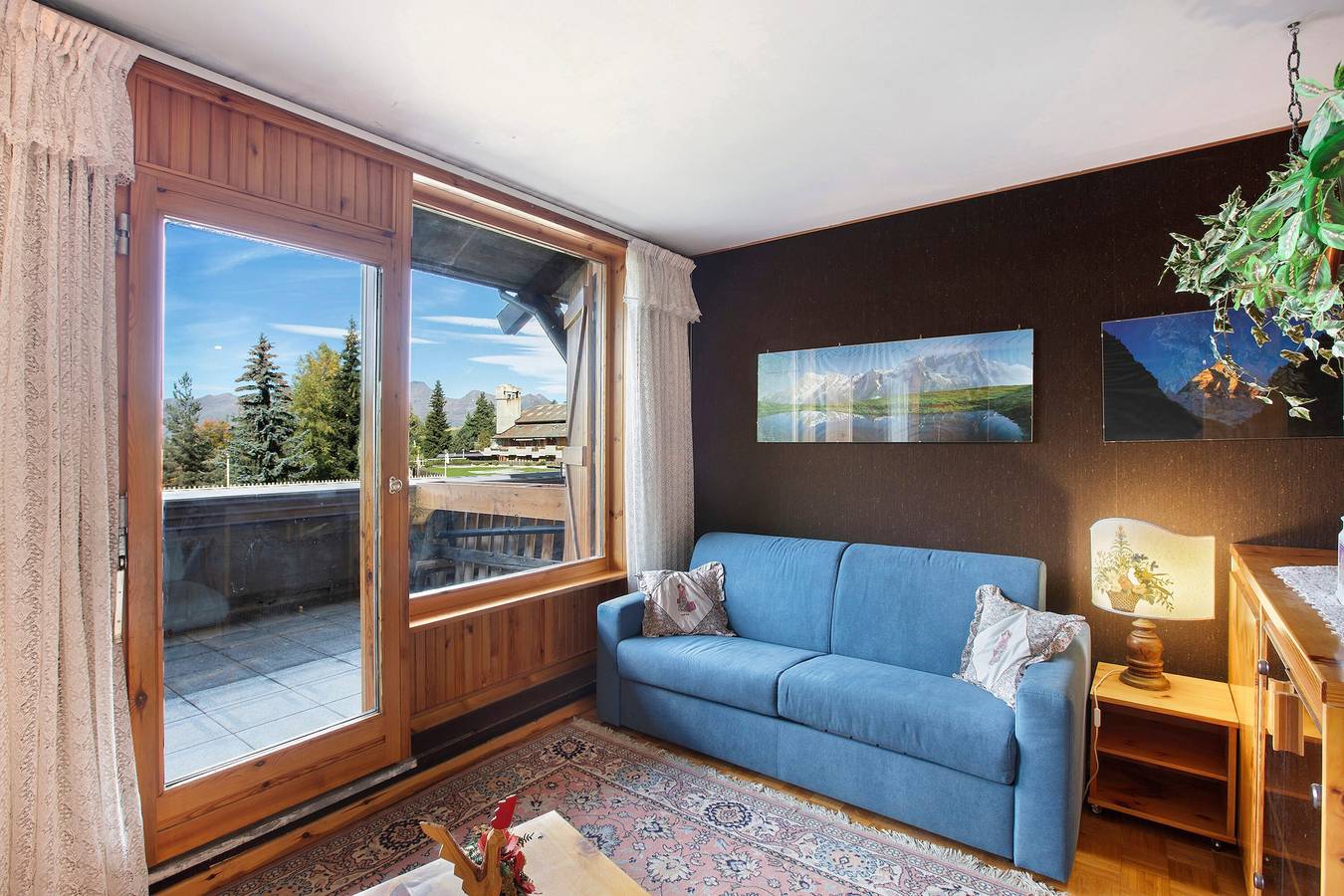 Appartamento intero, Appartamento per vacanze 'Ciel Bleu Pila' con vista sulle montagne, giardino in comune e balcone in Pila (Aosta), Comune di Gressan