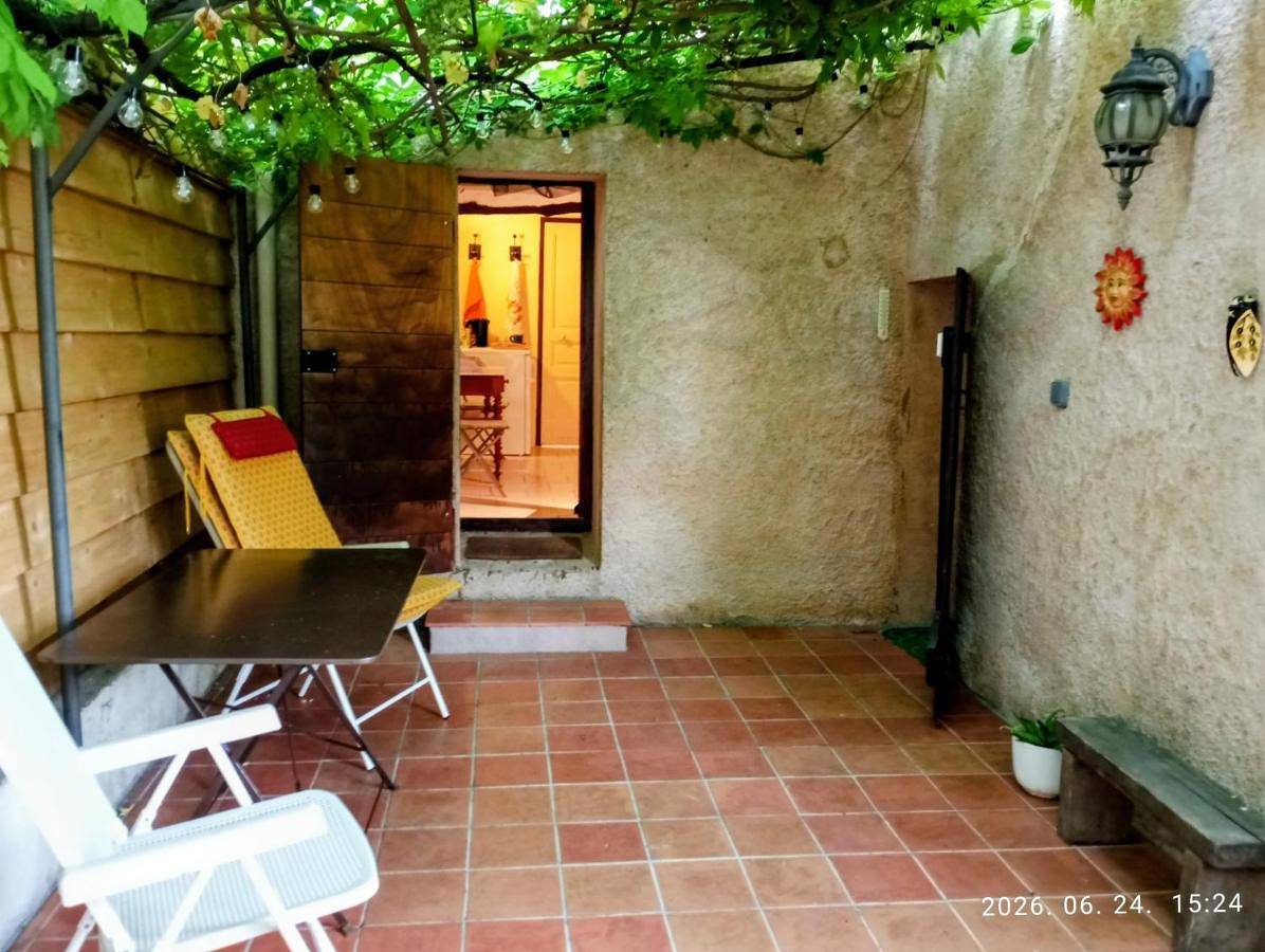 Chambre privée avec terrasse in Flayosc, Région de Draguignan
