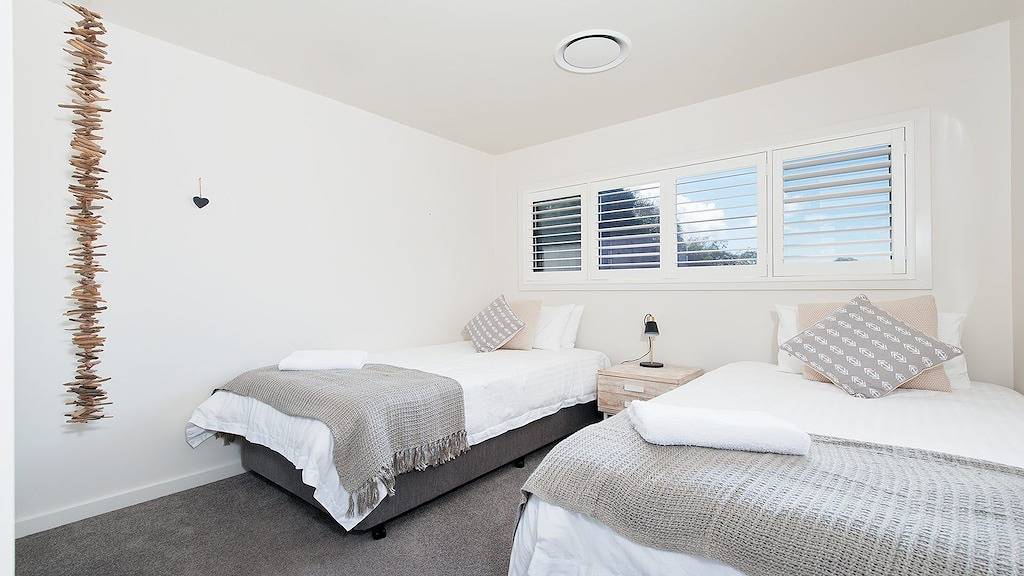 Forever Fingal - 205 Rocky Point in Fingal Bay, Hunter Valley