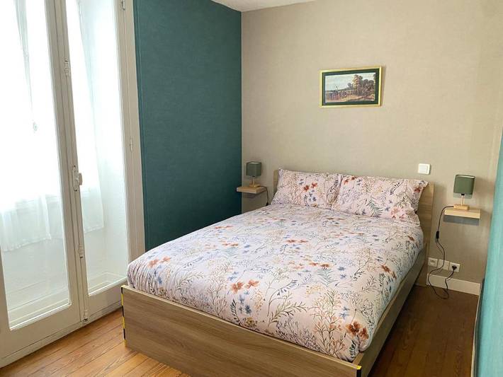 Location de vacances pour 5 personnes, avec vue et jardin à Sermizelles - 4