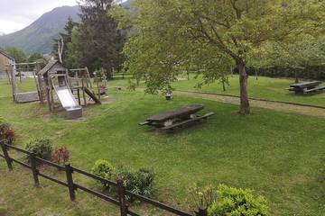 Gîte pour 6 personnes, avec jardin à Saint-Béat