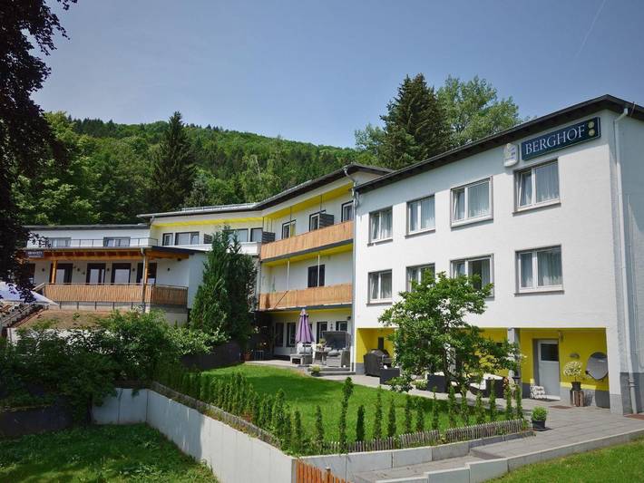 Hotel für 2 Personen, mit Terrasse in Gersfeld - 2