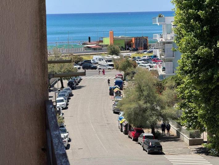 Loft per 4 persone, con Balcone e Terrazza nonché Piscina e Panorama a Ostia