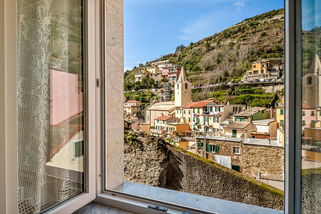 Entire apartment, Guesthost - Casa Castiglione - Riomaggiore Studio Apartment x4 in Riomaggiore, Riomaggiore Municipality