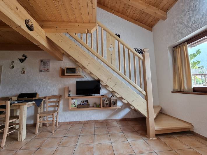 Appartamento intero, Appartamento 'Adamello 5' con vista sulle montagne e Wi-Fi in Comune di Pinzolo, Alpi dell'Adamello e della Presanella