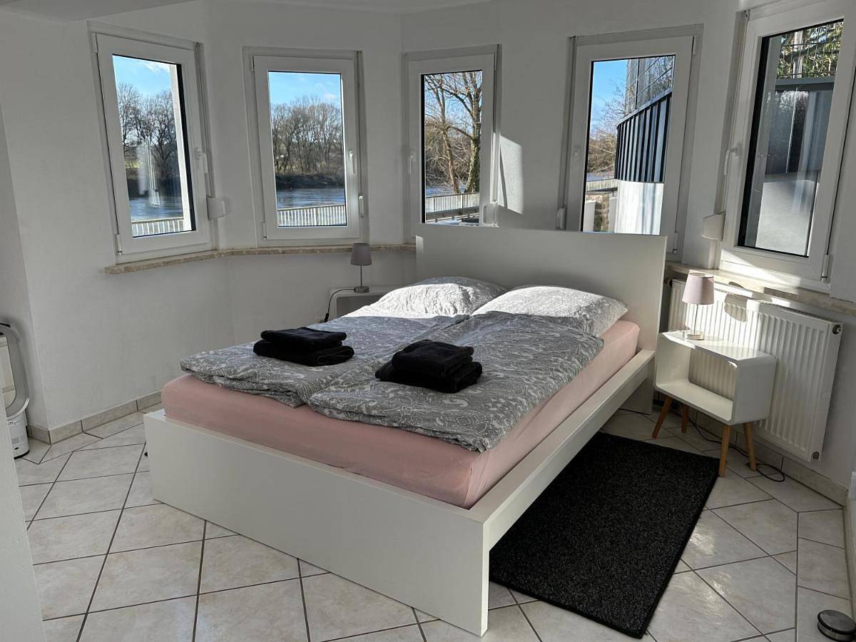 Ganze Wohnung, One-Bedroom Apartment in Bad Abbach, Ostbayern