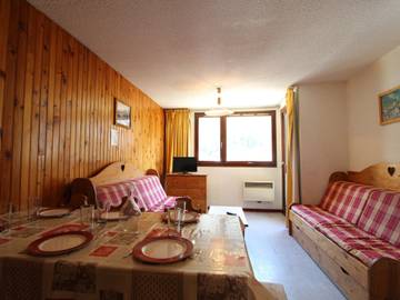 Gîte pour 7 personnes, avec balcon dans Office De Tourisme De Val Cenis Lanslebourg