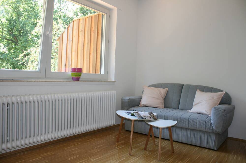 Geheel appartement, Pure nature: Apartment 'Tawny Owl' at 'Frau Holle' (Mother Hulda), dogs welcome in Eschwege, Werra-Meißner-Kreis