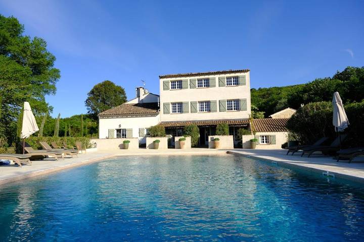 Location de vacances pour 2 personnes, avec vue et piscine ainsi que jardin et sauna, animaux acceptés à Chantemerle-lès-Grignan - 3