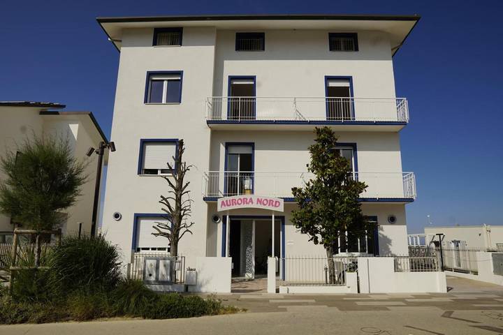 Appartamento per 2 persone, con giardino e balcone nonché panorama in Torre Pedrera