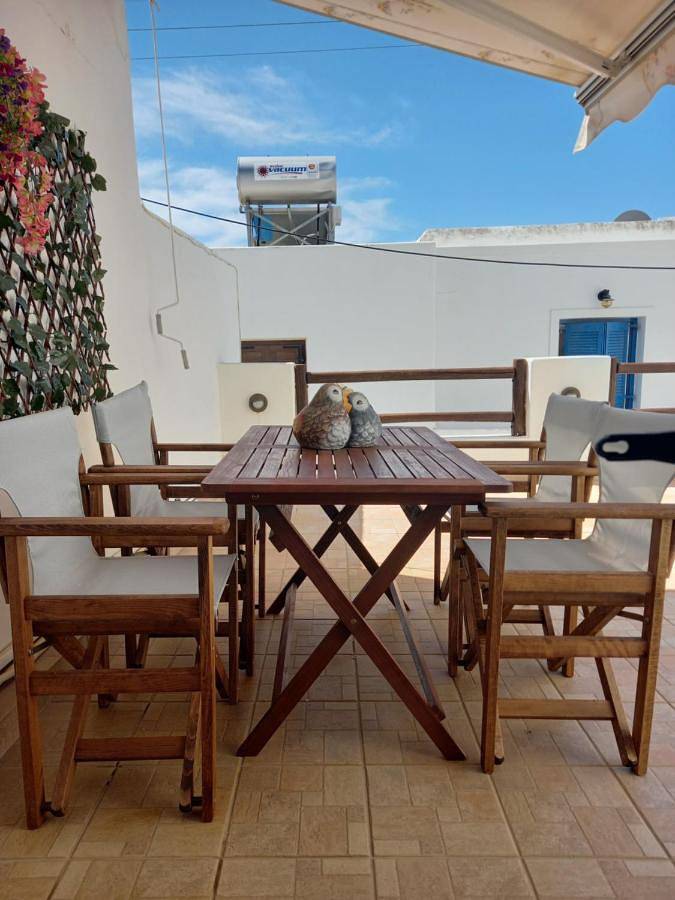 Location de vacances pour 4 personnes, avec balcon dans Kithnos Chora - 2