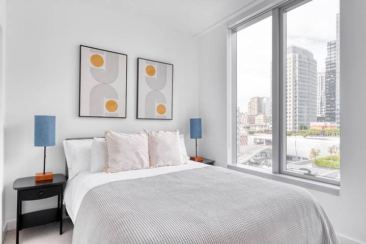 Vacation rental for 2 people, with sauna, with pets in San Francisco