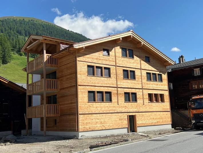 Gîte pour 2 personnes, avec terrasse et vue dans Ulrichen