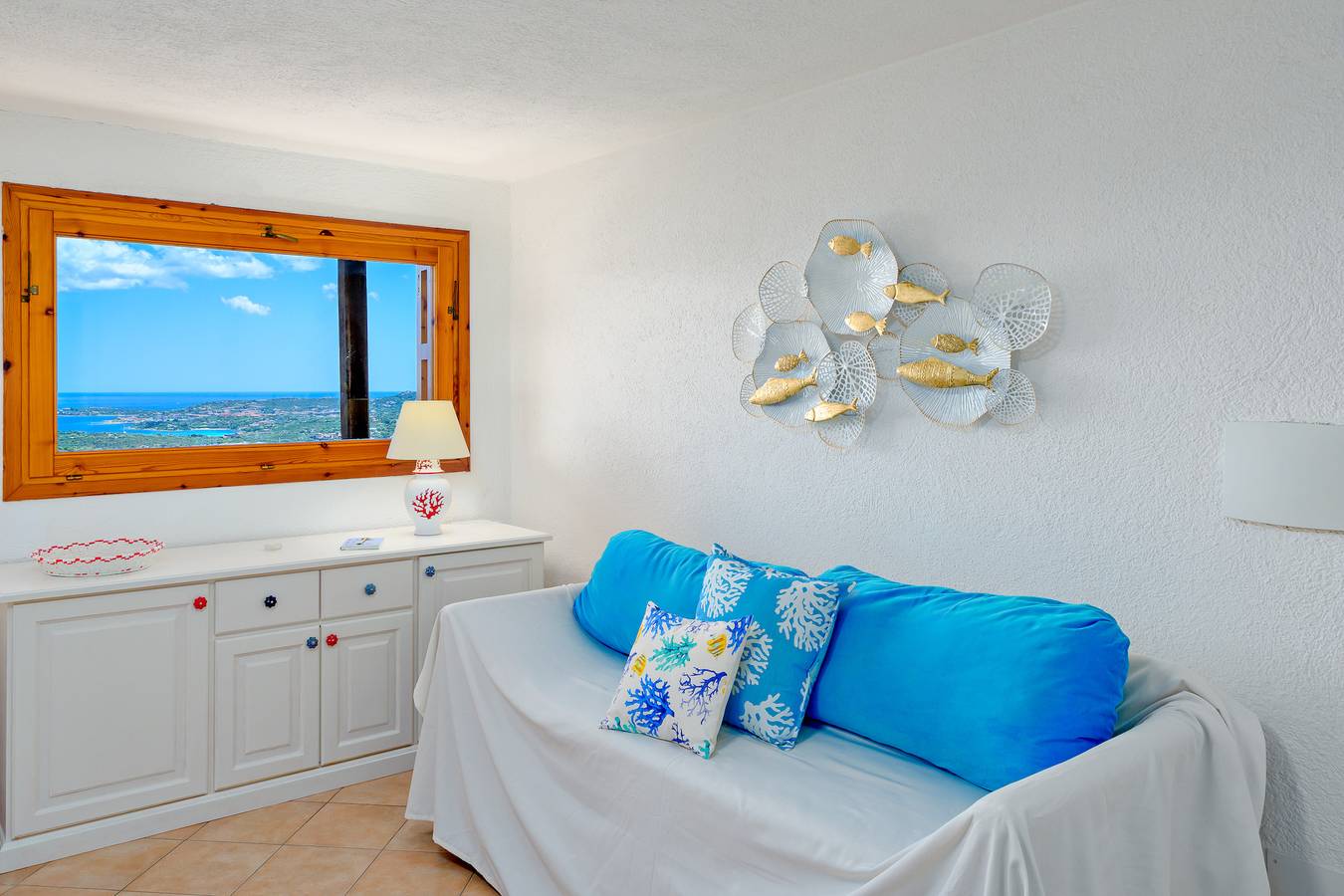 Appartamento intero, Appartamento 'Casa Ioana' con terrazza privata, balcone e aria condizionata in Cugnana Verde, Costa Smeralda