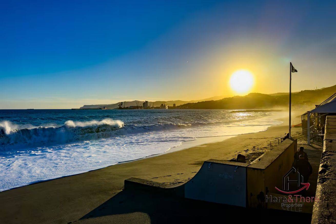 Appartamento intero, [Caruggi Lifestyle] mare 200m • A/C • Wifi in Albissola Marina, Riviera di Ponente