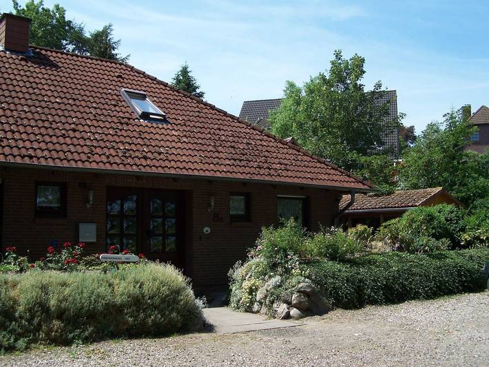 Ferienwohnung für 2 Personen, mit Garten am Nord-Ostsee-Kanal
