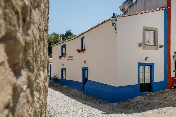 Bed and breakfast para 2 pessoas, com terraço e vista em Óbidos