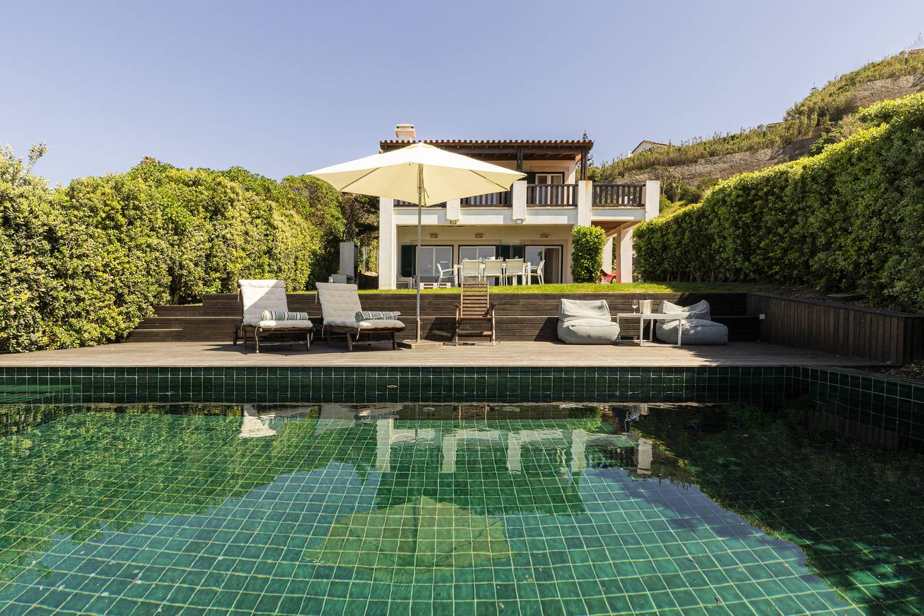 Coastal Charm Chalet in Colares, Costa de Lisboa