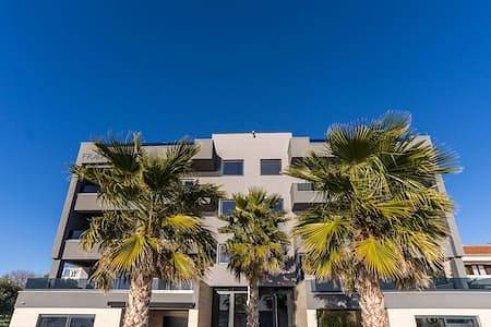 Ferienhaus für 20 Personen, mit Meerblick und Balkon sowie Ausblick, kinderfreundlich in Sveti Petar na Moru - 2