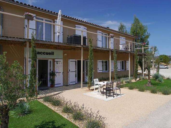 Gîte pour 5 personnes à Saint-Georges-de-Luzençon