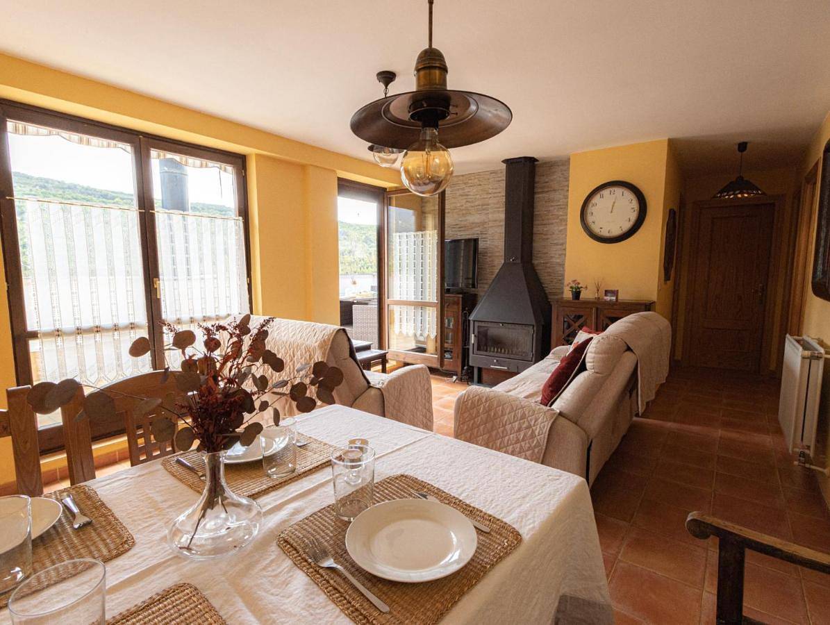Apartamento entero, Casa nora villanua in Villanúa, Pirineo Aragonés