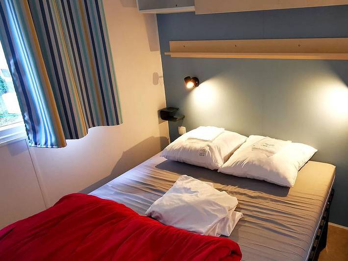 Camping Du Bois De Reveuge  - Mobilhome 5 personnes - Titania in Rougement, Doubs