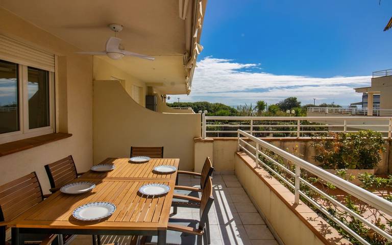 Ferienwohnung für 4 Personen, mit Terrasse und Pool in Alcossebre - 2