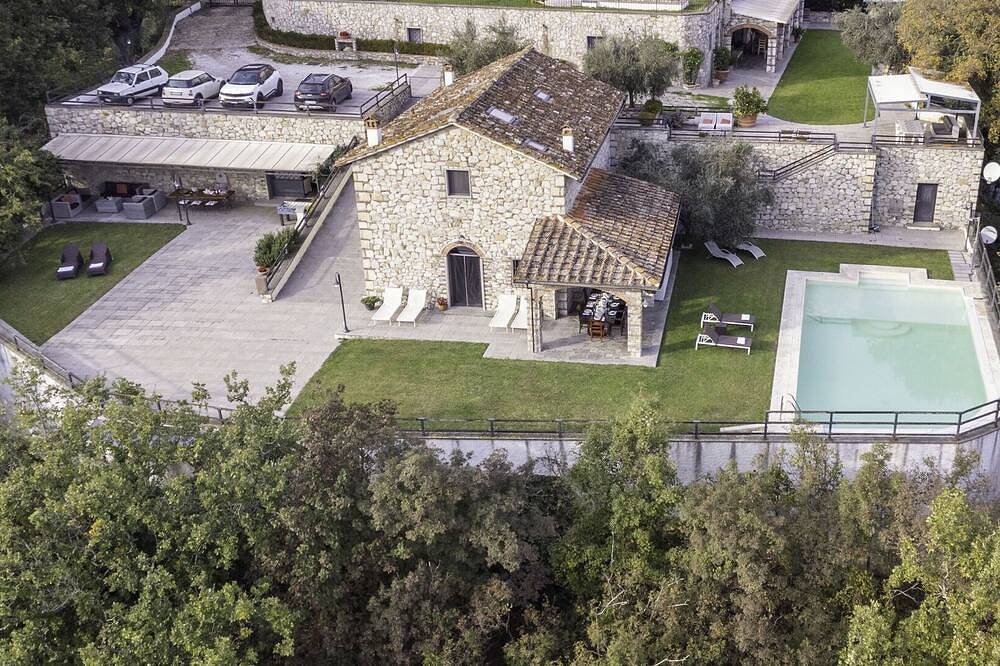 Villa en Croci Di Calenzano con 4 habitaciones, capacidad 10 in Provincia de Firenze