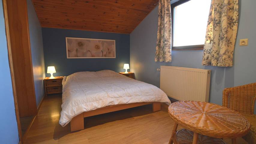 Location de vacances pour 5 personnes, avec jardin et piscine à Yvoir - 2